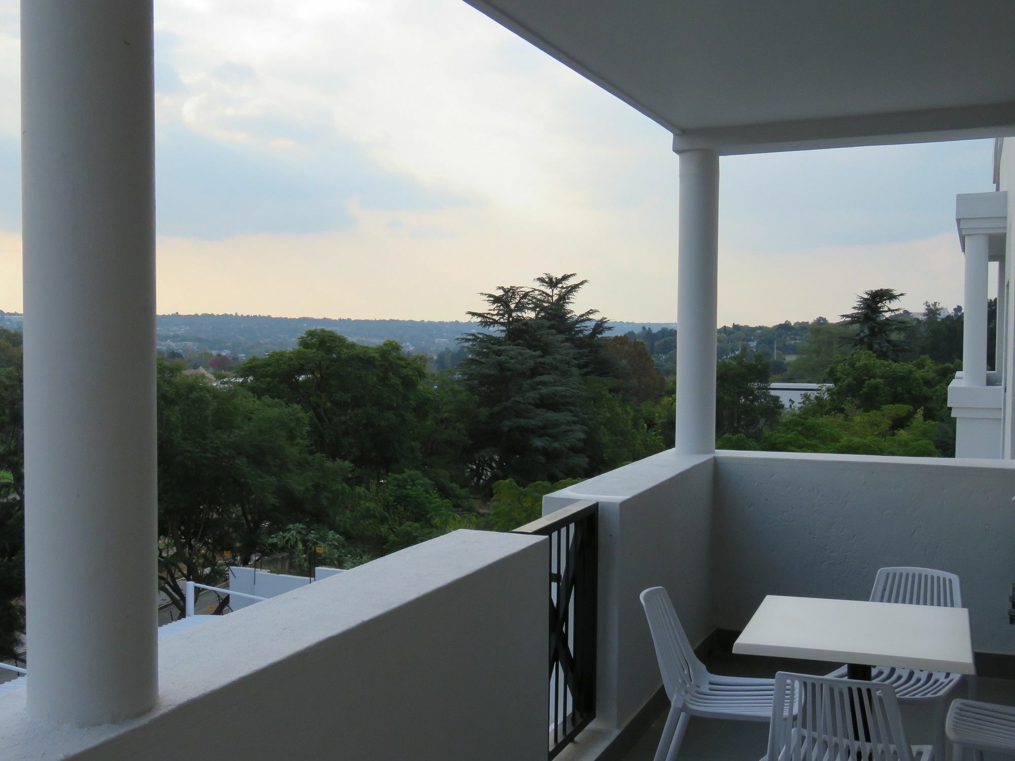 Mint Hotel Sandhurst Johannesburg Zewnętrze zdjęcie